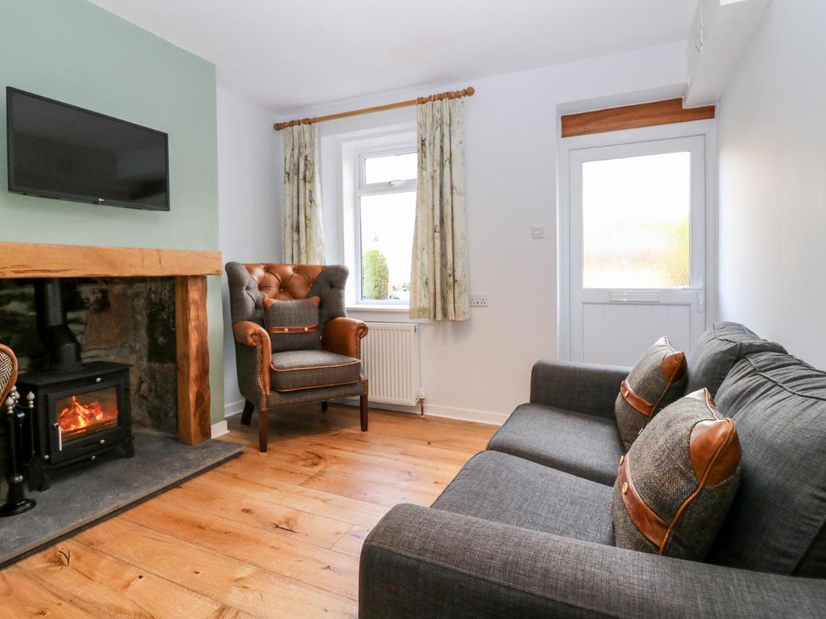 Gairnlea Cottage Ballater Exterior photo